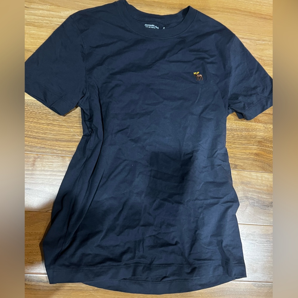 Abercrombie & Fitch Black Soft Tee